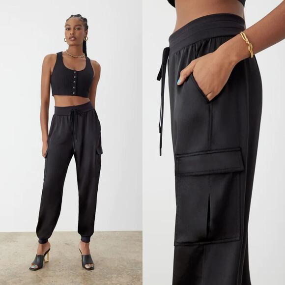 NWT GSTQ Black Satin Jogger Cargo Pants Womens Size XL - Picture 1 of 9
